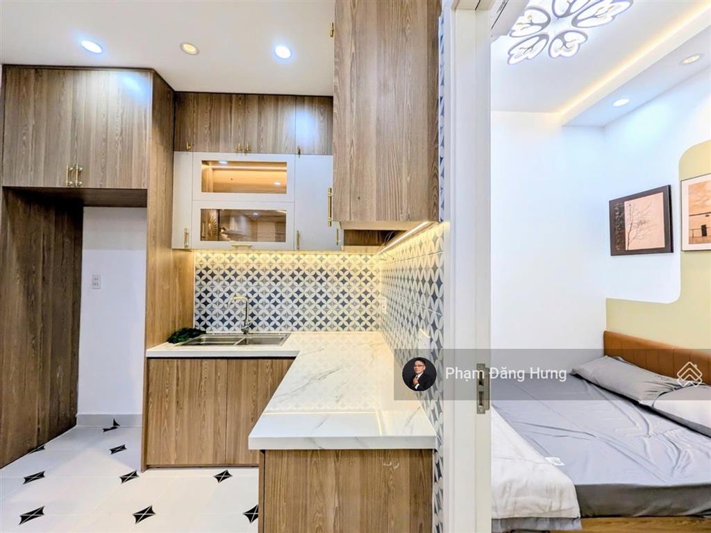 Bình thạnh nhà hẻm oto gần mặt tiền nguyễn văn đậu, 2 tầng, 5x9m, full nội thất, giáp q1,pn, 5,65tỷ