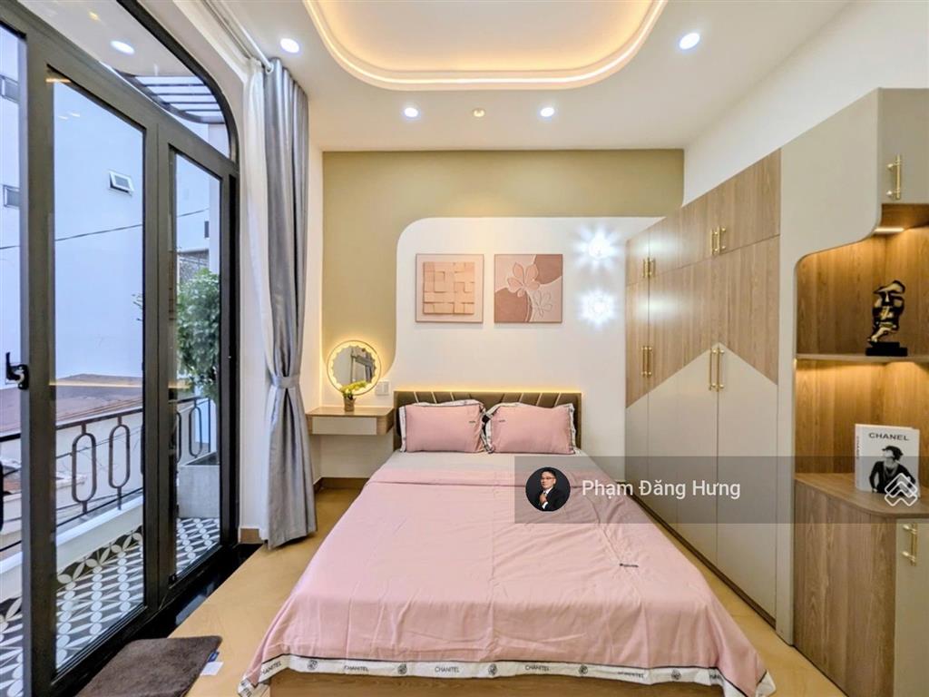 Bình thạnh nhà hẻm oto gần mặt tiền nguyễn văn đậu, 2 tầng, 5x9m, full nội thất, giáp q1,pn, 5,65tỷ