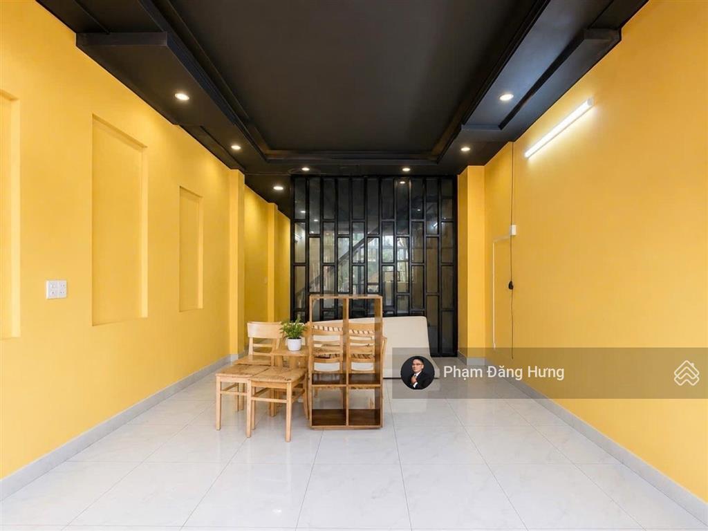 Bình thạnh gần siêu thị emart, vincom, hẻm ô tô sát mặt tiền nguyên hồng, 60m2, 3 tầng, 7.3 tỷ