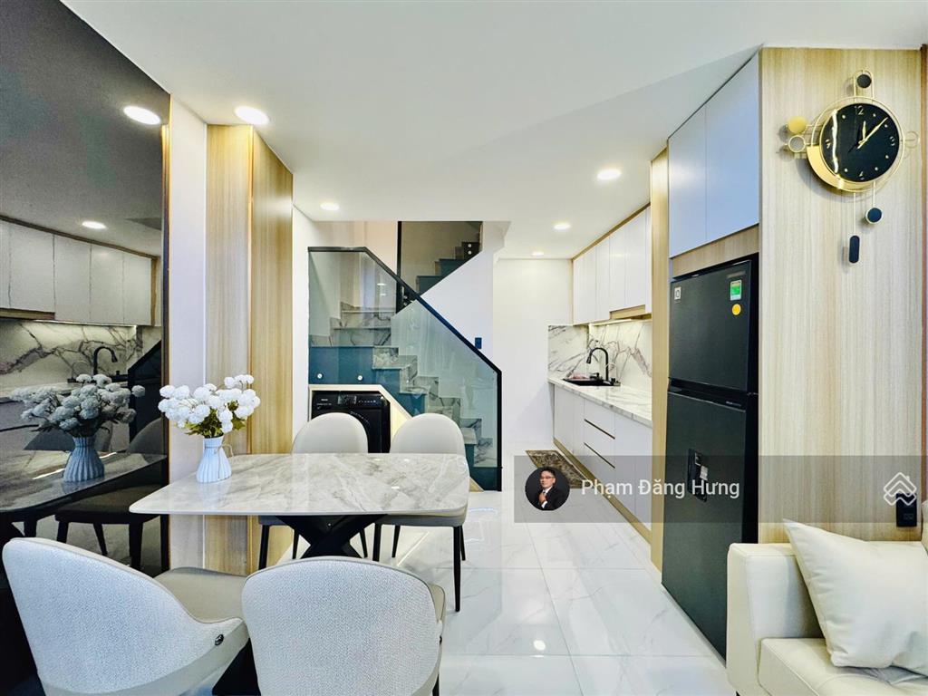 Nhà bình thạnh gần cầu bông sát quận 1, 30m2, 4 tầng, full nội thất giá 6.6 tỷ