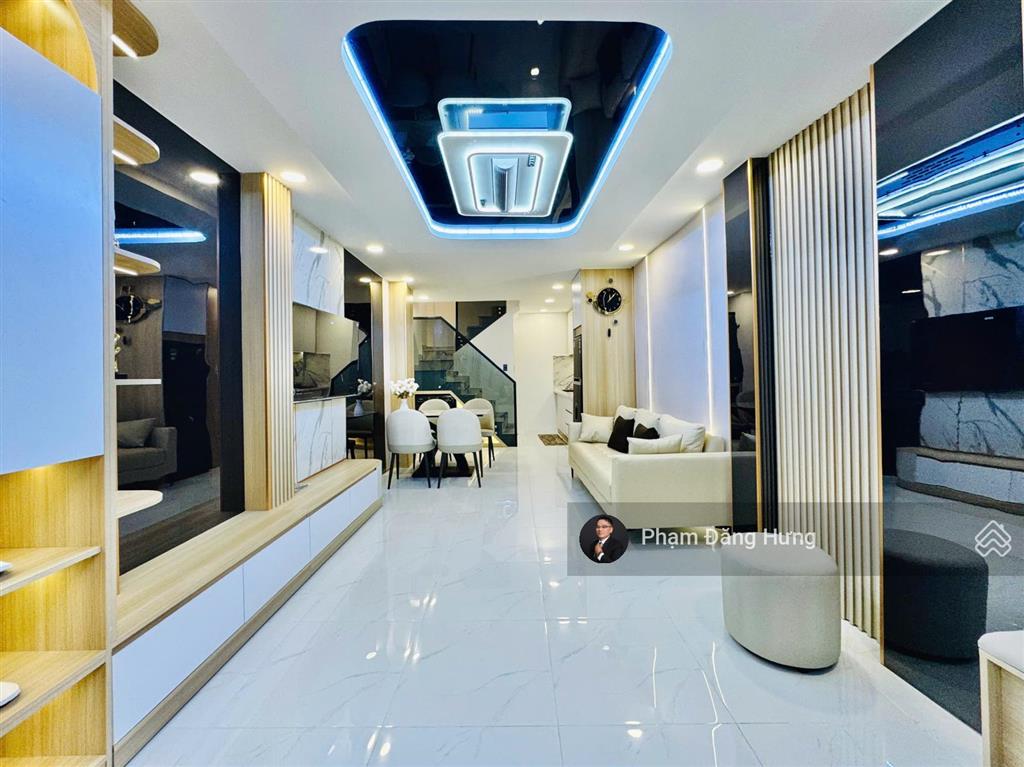 Nhà bình thạnh gần cầu bông sát quận 1, 30m2, 4 tầng, full nội thất giá 6.6 tỷ