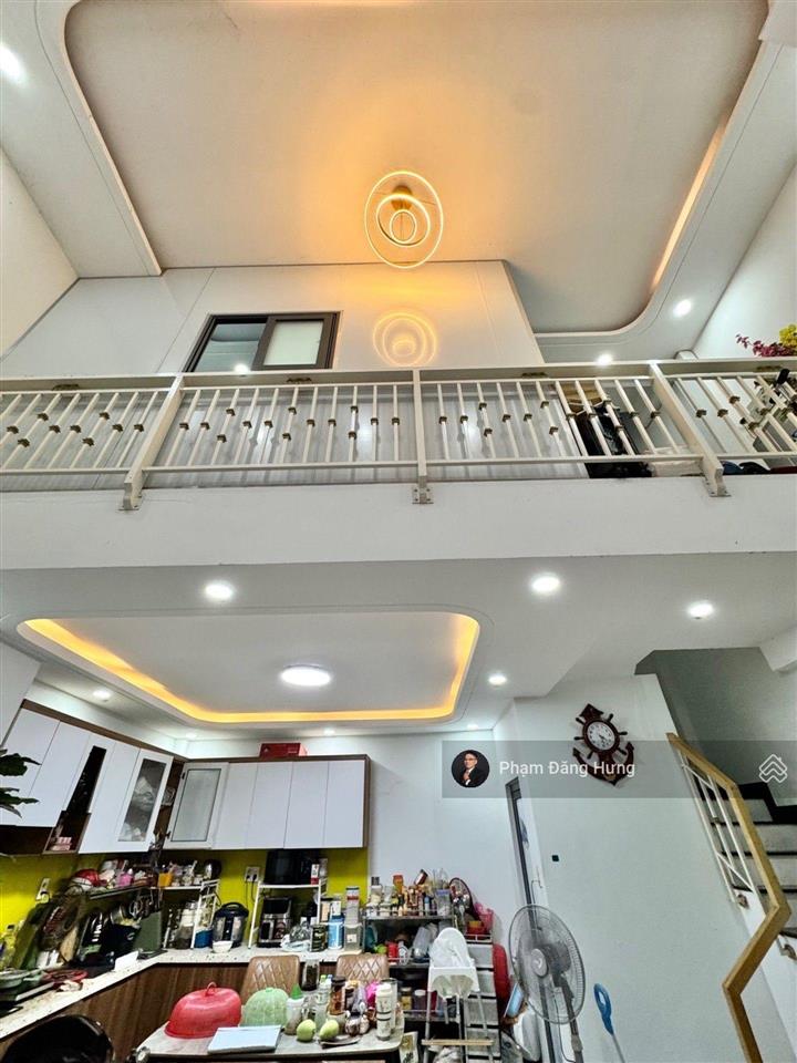 Nhà 5 tầng, hẻm oto, sát bờ kè rạch xuyên tâm, bình thạnh, 37m2, ngang 6m, 5 tầng, 5pn, giá 7,7 tỷ