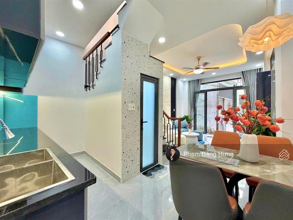 Bán gấp giảm 1.2ty còn 5.15 tỷ| nhà đẹp chu văn an bình thạnh | 3pn | full nội thất|có pn tầng trệt