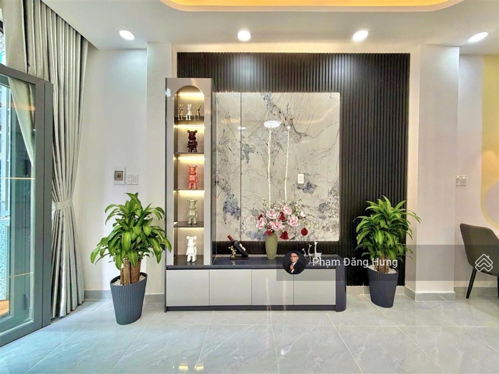 Bán gấp giảm 1.2ty còn 5.15 tỷ| nhà đẹp chu văn an bình thạnh | 3pn | full nội thất|có pn tầng trệt