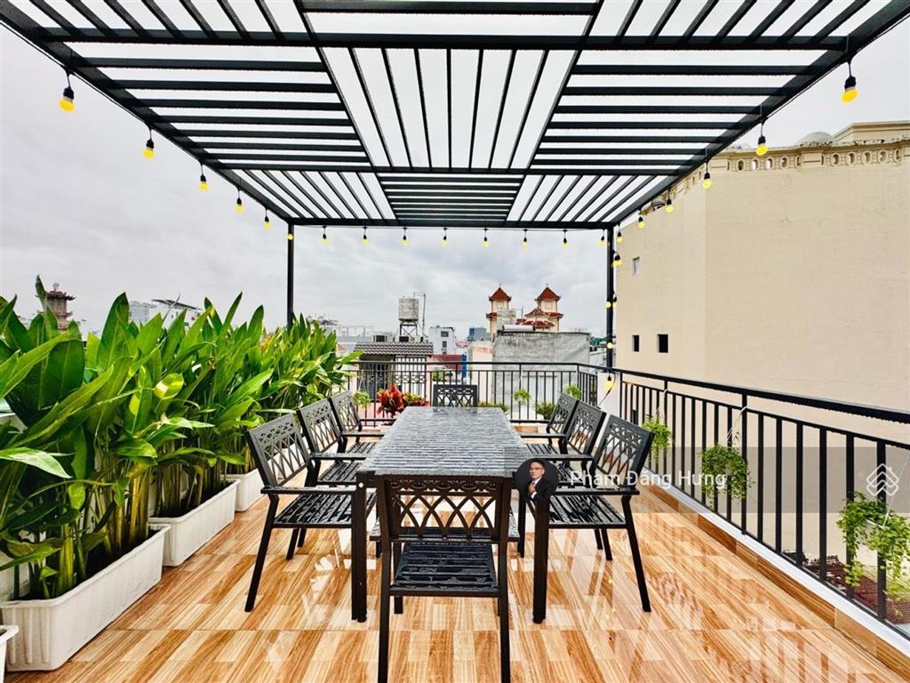 Nhà mới xây tại phú nhuận sát hẻm oto thích quảng đức, 4 tầng, 48,3m2, 6pn, full nội thất, 8,8 tỷ