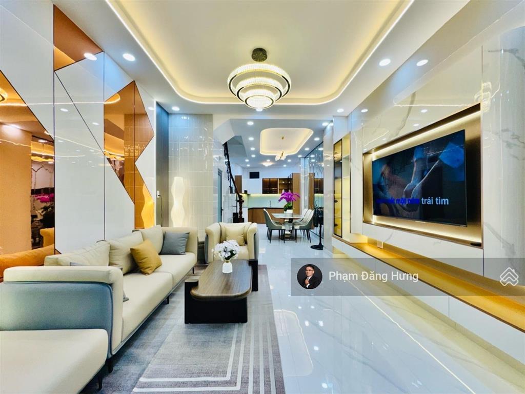 Nhà mới xây tại phú nhuận sát hẻm oto thích quảng đức, 4 tầng, 48,3m2, 6pn, full nội thất, 8,8 tỷ