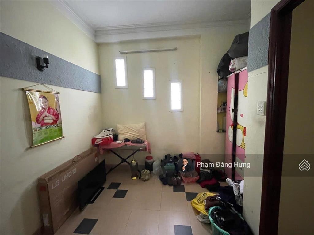 Bán gấp giảm ngay 800 triệu, còn 11,9 tỷ, nhà 3 tầng, ra hẻm ô tô 50m, hoàng hoa thám, bình thạnh