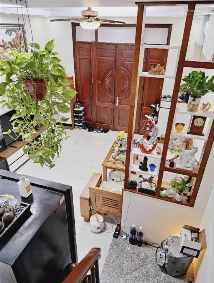 Chính chủ cho thuê nhà riêng tại hà đông  đường trần văn chuông (chợ vồ hà đông) đầy đủ nội thất