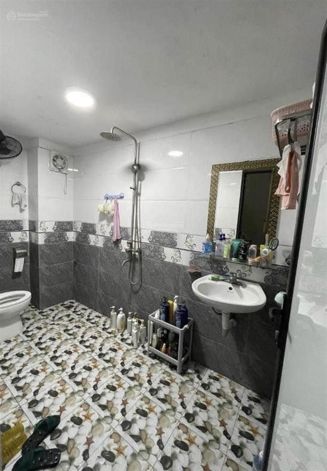 Chính chủ cho thuê nhà riêng tại hà đông  đường trần văn chuông (chợ vồ hà đông) đầy đủ nội thất