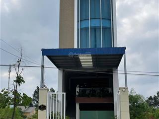 Bán công ty 24 nguyễn văn bạch  kp 5  p. tân ninh  tây ninh