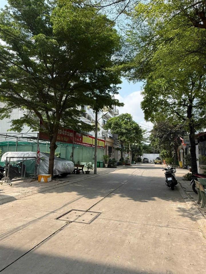 Mặt tiền đường 12m. trần thị do. khu biệt thự. 5x27 127m2. full thổ. hệ số 3.5. 50tr/m2