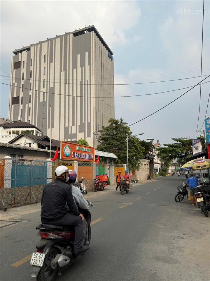 Mặt tiền dht 10. 246 m2. sổ đẹp vuông vức. đường 16m thông. xây mới hầm + 7 tầng. hơn 60tr/m2