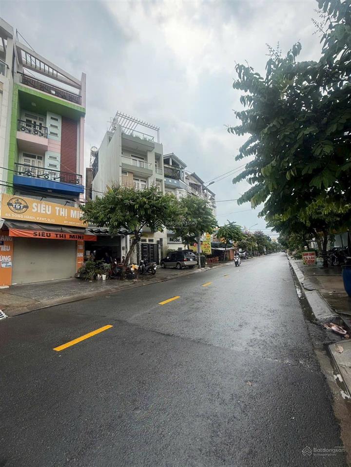 Mặt tiền song hành, nhà 5 tầng còn mới, 6pn thang máy. 85m2 hơn 11 tỷ