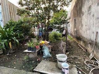 Bán đất an phú đông. sát bên bờ kè đang làm. 6.3x14.5 90m2. thổ cư 69m2. xây mới 3 lầu. 2.4 tỷ tl