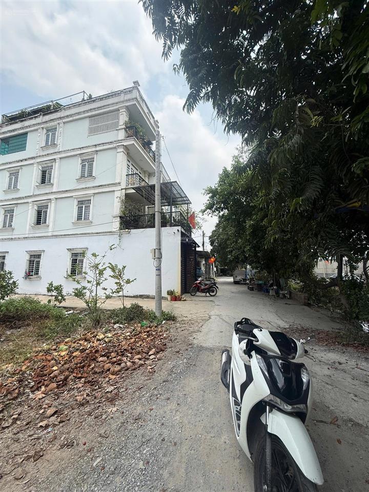 Đất full thổ 160m²  tiềm năng chdv  an phú đông, q12 . 8x20