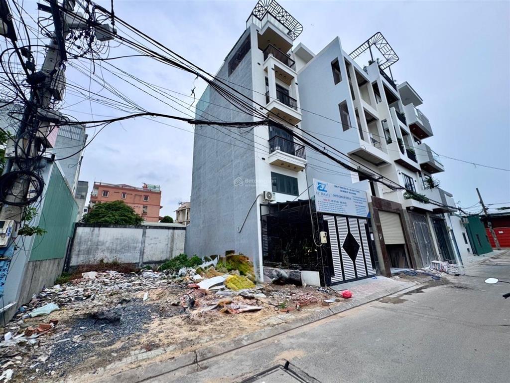 Đất ngay chung cư picity, 7,65m x 14,64m, 109.2m2 đường 8m thông 4.6 tỷ