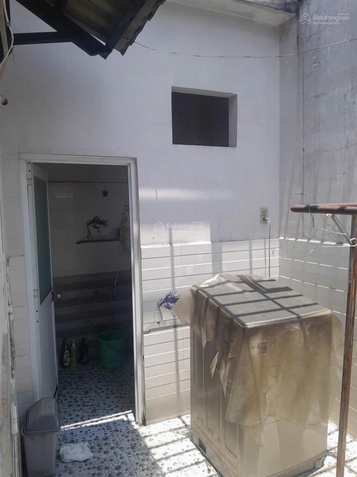 Nhà 2 tầng + 6p trọ, cho thuê 25tr, 6x25m, 141m2, đường oto, ngợp cần bán 5.6 tỷ