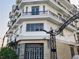 Căn góc 51m2 5 tầng. chủ gấp bán 4,5 tỷ. kdc cao cấp ngay hà huy giáp đường 12m có vỉa hè