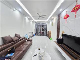 Bán nhà tân mai, hoàng mai 50m, 6 tầng, thang máy, giá chào 14,3 tỷ thương lượng chính chủ