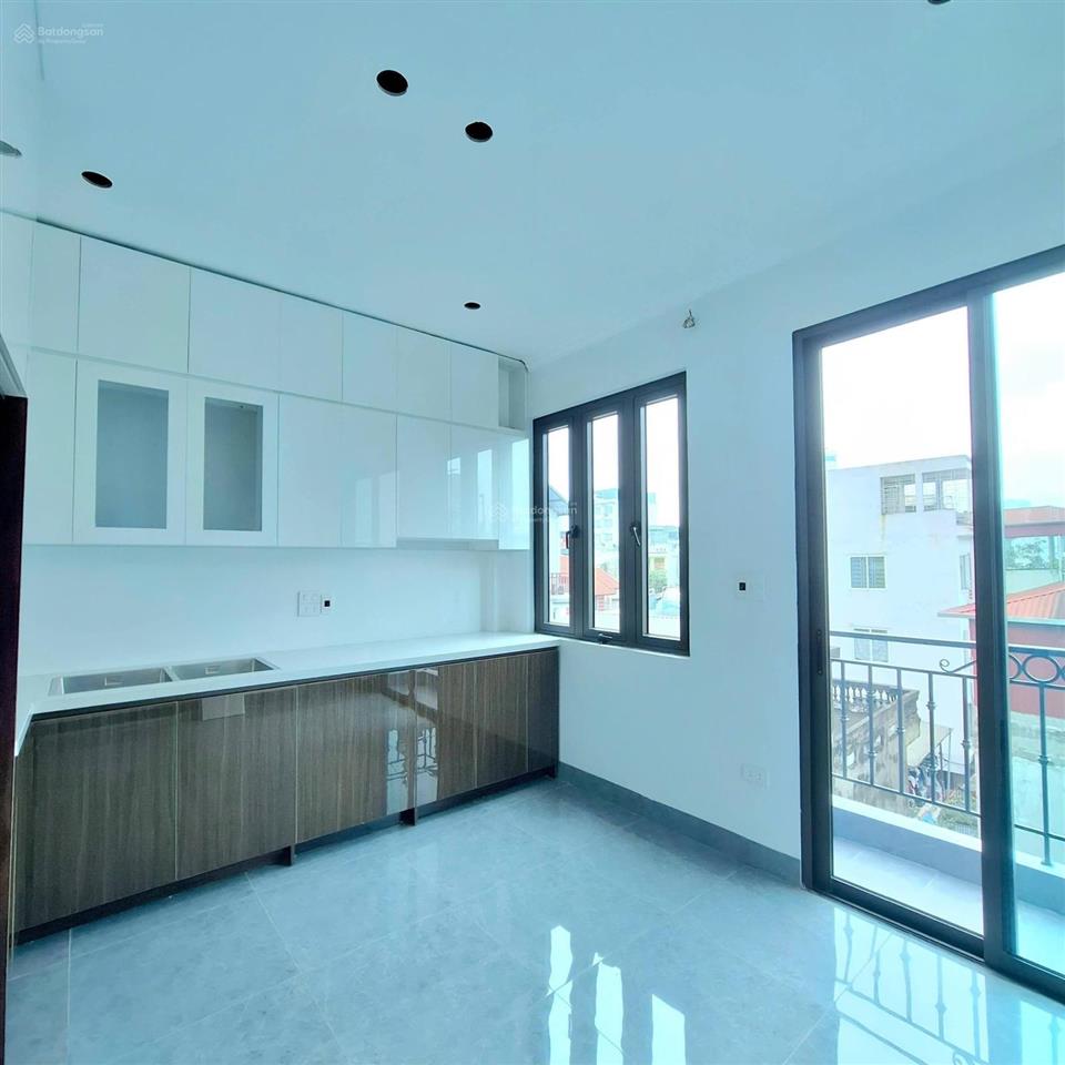Bán nhà thịnh liệt hoàng mai 65m, 6 tầng thang máy, gara oto, giá 18,7 tỷ thương lượng