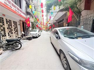 Quần ngựa ba đình phân lô vip ô tô tránh vỉa hè sát hồ tây