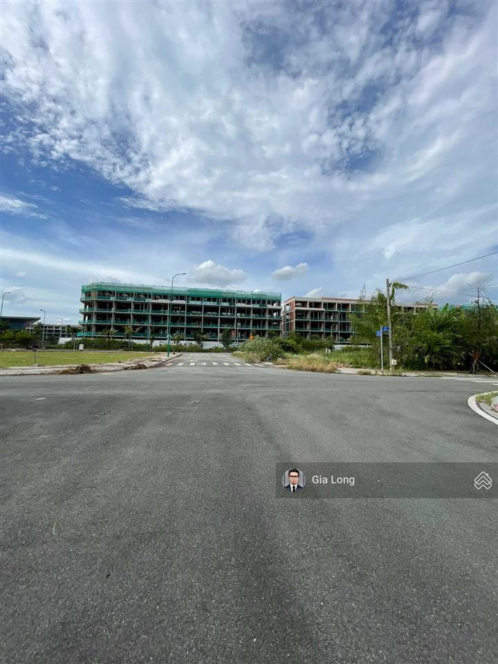 Hàng ngộp đường 16m chùa đông hưng  ngay the global city, giá 21,5 tỷ  100m2 sổ hồng riêng