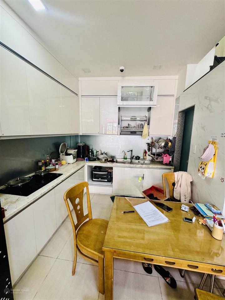 Nguyễn sơn  hẻm xe hơi 6m thông  nhà4 tấm thiết kế lệch tầng cực đẹp  sổ vuông công nhận đủ