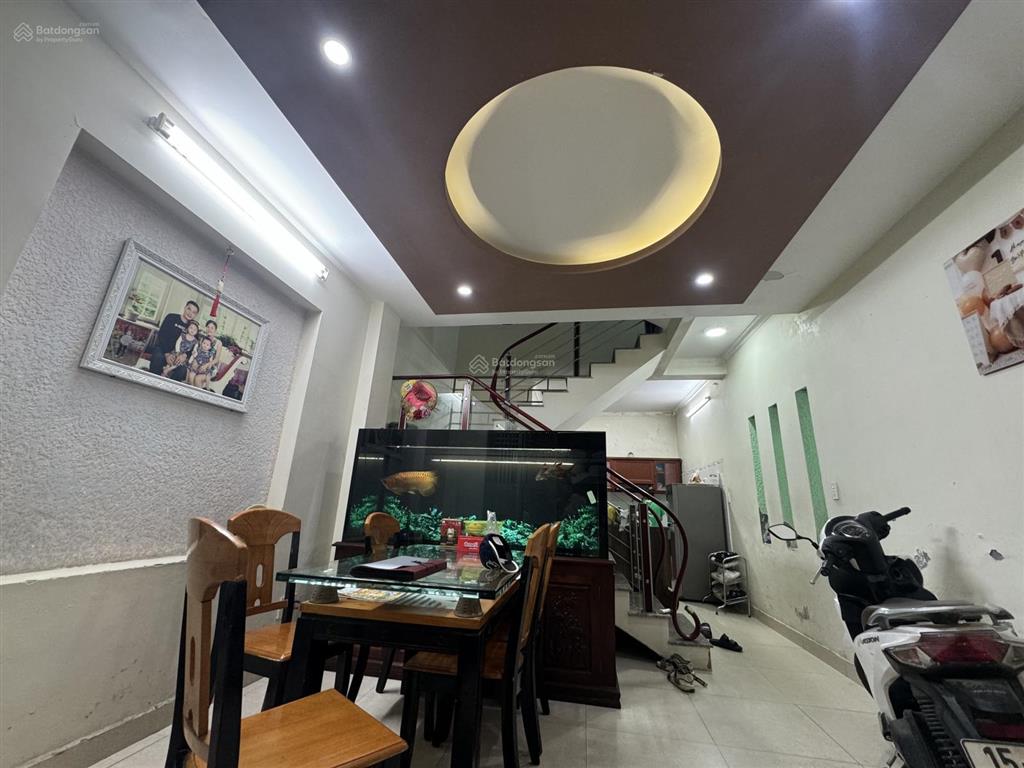 Siêu hiếm, bán nhà tô hiệu, lê chân 36 mét, 4 tầng, giá 2,7 tỷ có thương lượng
