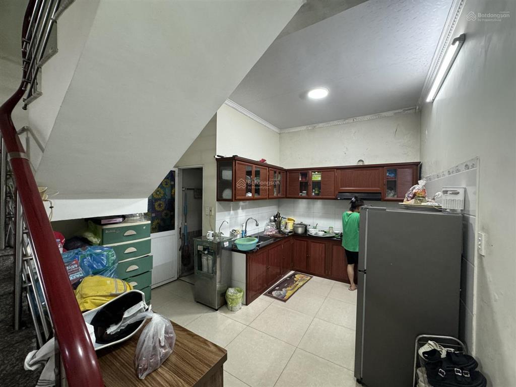 Siêu hiếm, bán nhà tô hiệu, lê chân 36 mét, 4 tầng, giá 2,7 tỷ có thương lượng