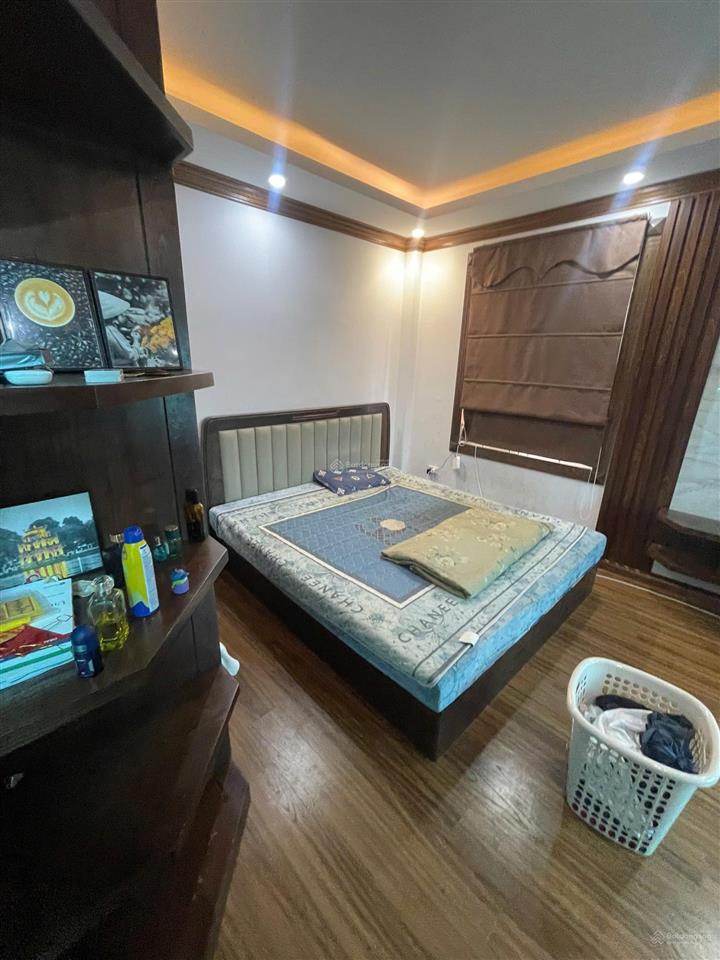 Bán đất tại ngõ 58 nguyễn khánh toàn, 25 tỷ, 100m2, pháp lý đầy đủ