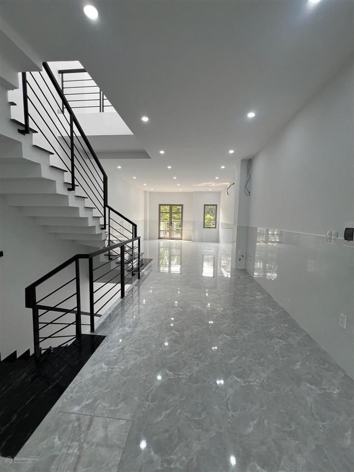 Bán nhà mặt phố đường mê linh  liên chiểu