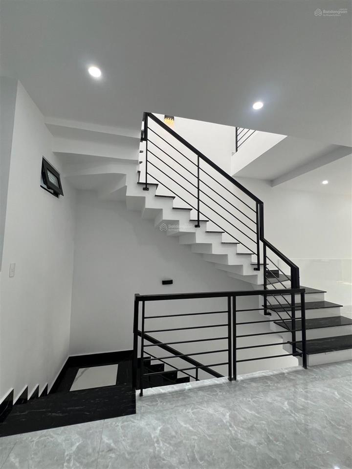 Bán nhà mặt phố đường mê linh  liên chiểu