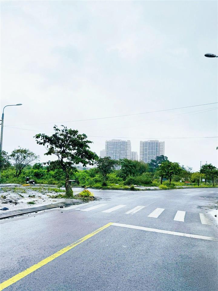 Siêu đẹp lô góc 2 mặt tiền lakeside bàu tràm  view công viên, chung cư hướng trọn gió biển