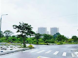 Siêu đẹp lô góc 2 mặt tiền lakeside bàu tràm  view công viên, chung cư hướng trọn gió biển