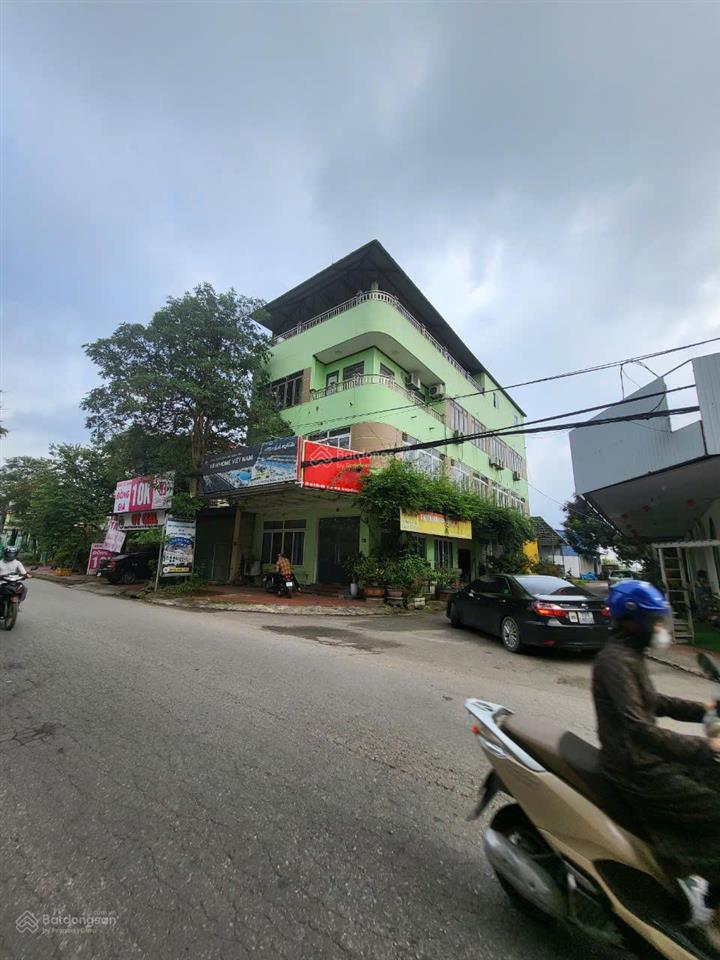 Nhà 4 tầng lô góc tt phổ yên, dòng tiền đều đặn hàng tháng, cơ hội hiếm có, không mua là mất