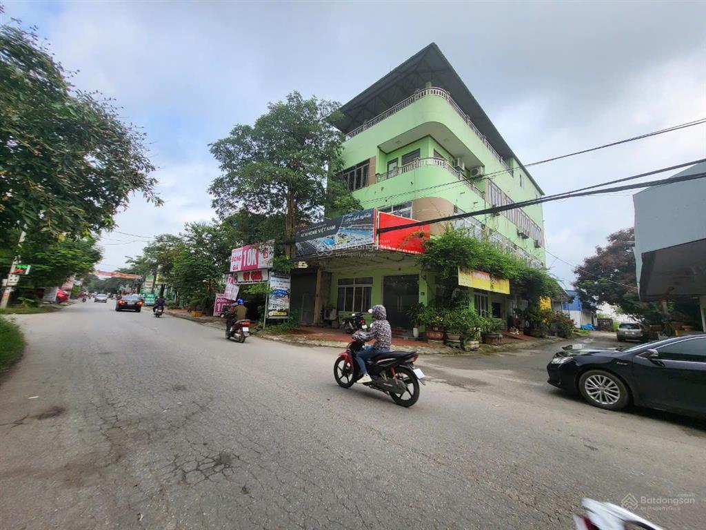 Nhà 4 tầng lô góc tt phổ yên, dòng tiền đều đặn hàng tháng, cơ hội hiếm có, không mua là mất