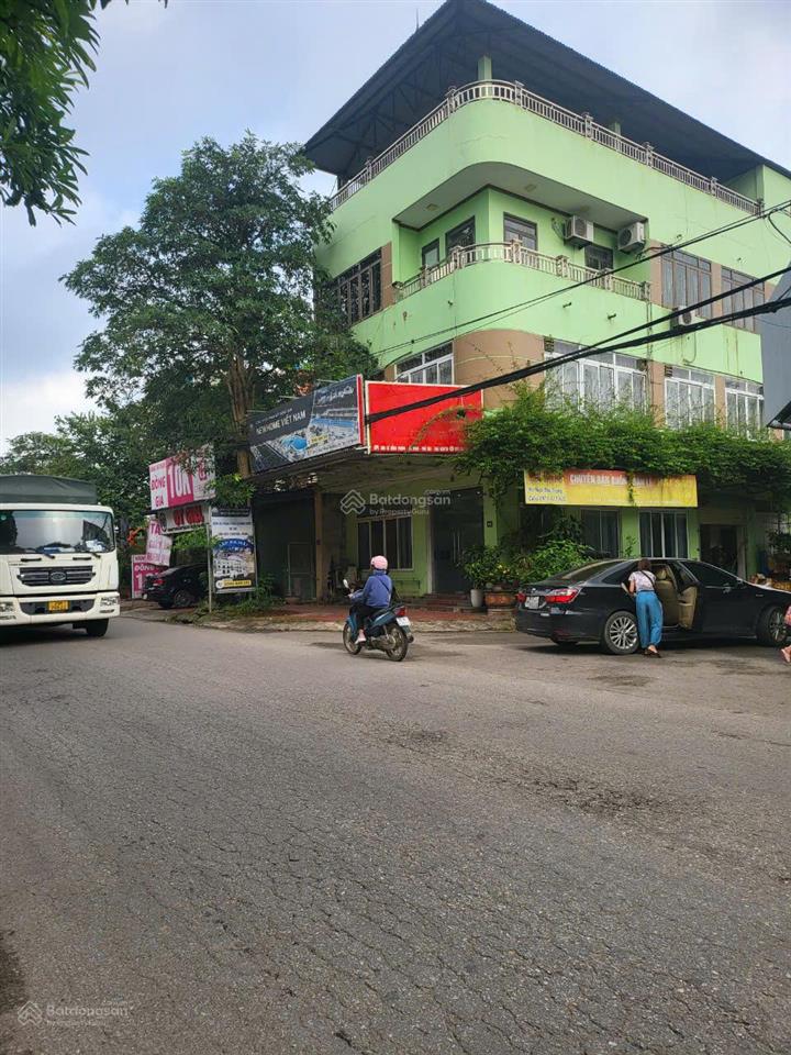 Nhà 4 tầng lô góc tt phổ yên, dòng tiền đều đặn hàng tháng, cơ hội hiếm có, không mua là mất