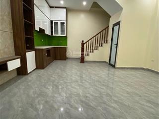 Bán nhà tam trinh  sở thượng  48m2 x 5 tầng  sân riêng  sát công viên yên sở  7.15 tỷ