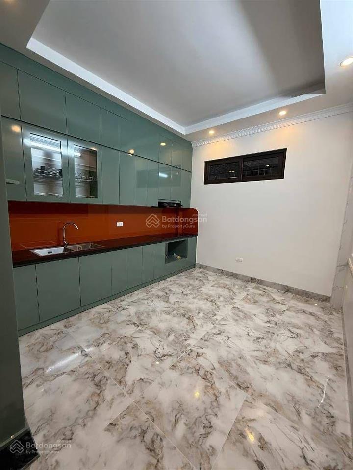 Bán nhà tam trinh, 55m2  5 tầng thang máy  8 phòng  60m ra phố  12.86 tỷ