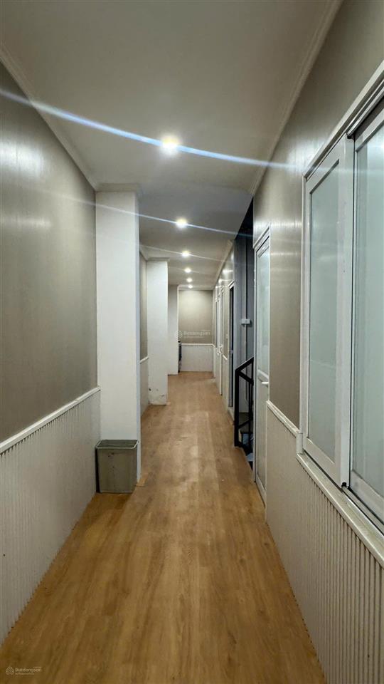 Bán nhà tam trinh 100m2, mt 6.7m, ô tô đỗ cửa, sát đường 40m  16.5 tỷ