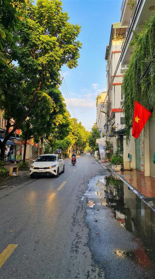 Bán nhà tây trà lô góc 60m2 x 5 tầng thang máy mt 5m ô tô tránh giá 19.3 tỷ