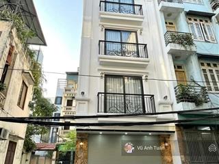 Bán nhà lô góc ngõ 169 hoàng mai, 40m2x4t, ô tô đỗ cửa, nở hậu, 8.2 tỷ