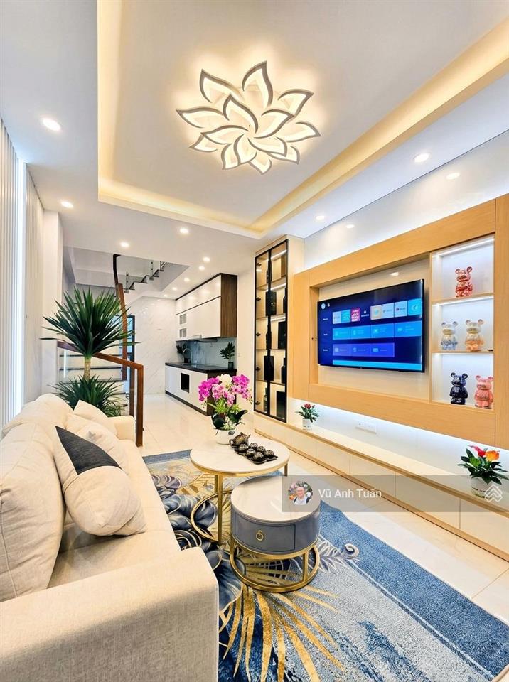 Đất ngõ 139 tân mai 30m2, mt 4.1m  ngõ thông bàn cờ  sổ vuông đét  5.3 tỷ