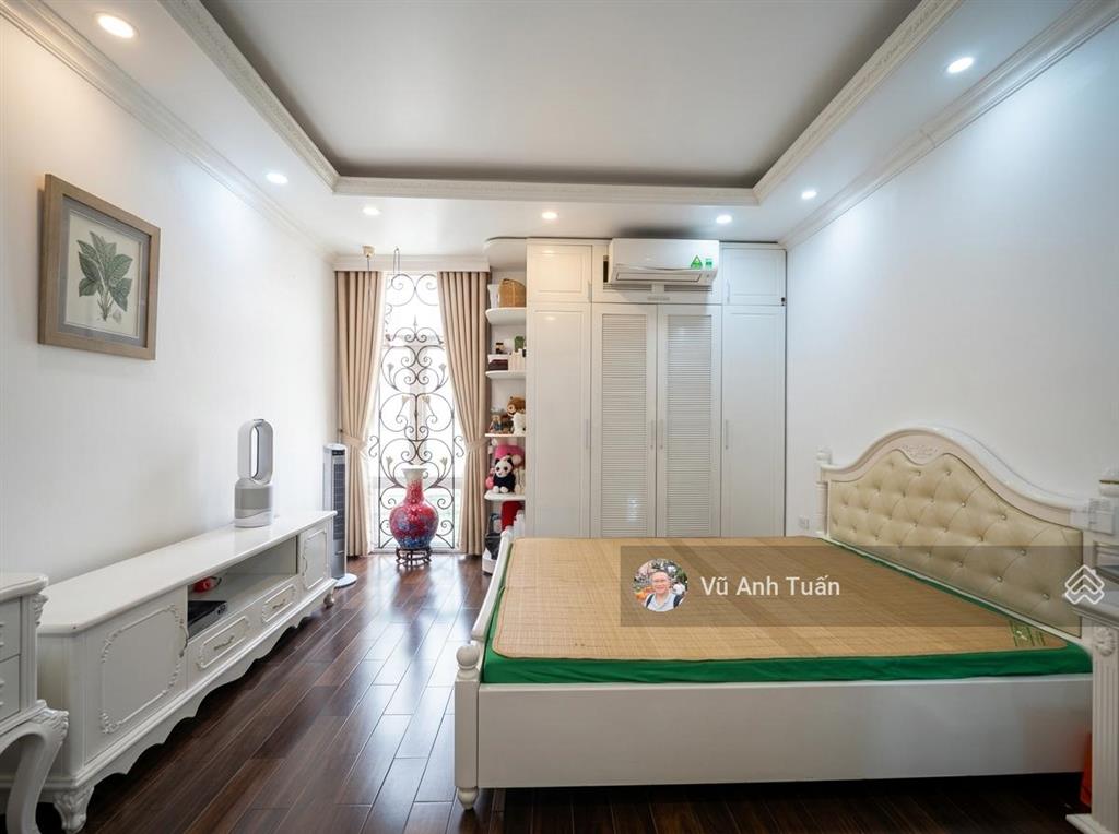 Bán nhà thái hà 65m2, ô tô đỗ cửa, 2 thoáng, 4 tầng ở ngay, 14.9 tỷ