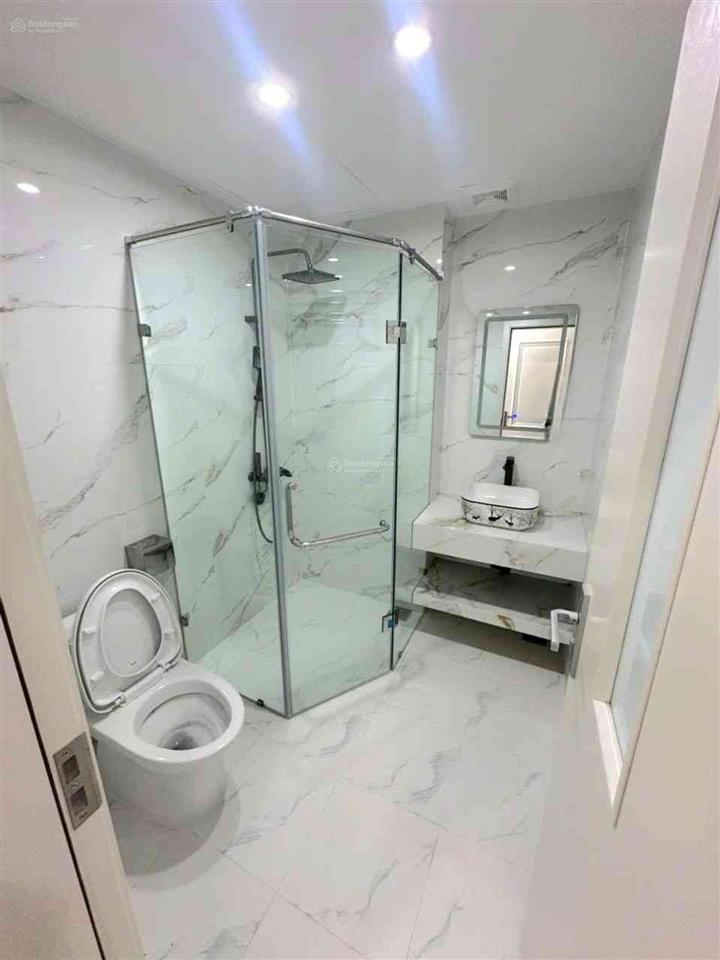 Bán nhà tân mai, hoàng mai 50m2, 7 tầng thang máy, gara ô tô, giá 15,7 tỷ