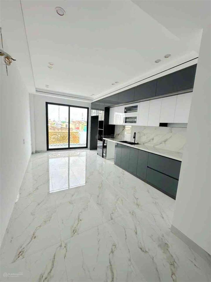 Bán nhà tân mai, hoàng mai 50m2, 7 tầng thang máy, gara ô tô, giá 15,7 tỷ