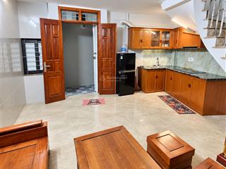 Bán nhà ngõ chợ khâm thiên, đống đa, 24m2, 5 tầng, 3pn thoáng sáng, giá 4.5 tỷ