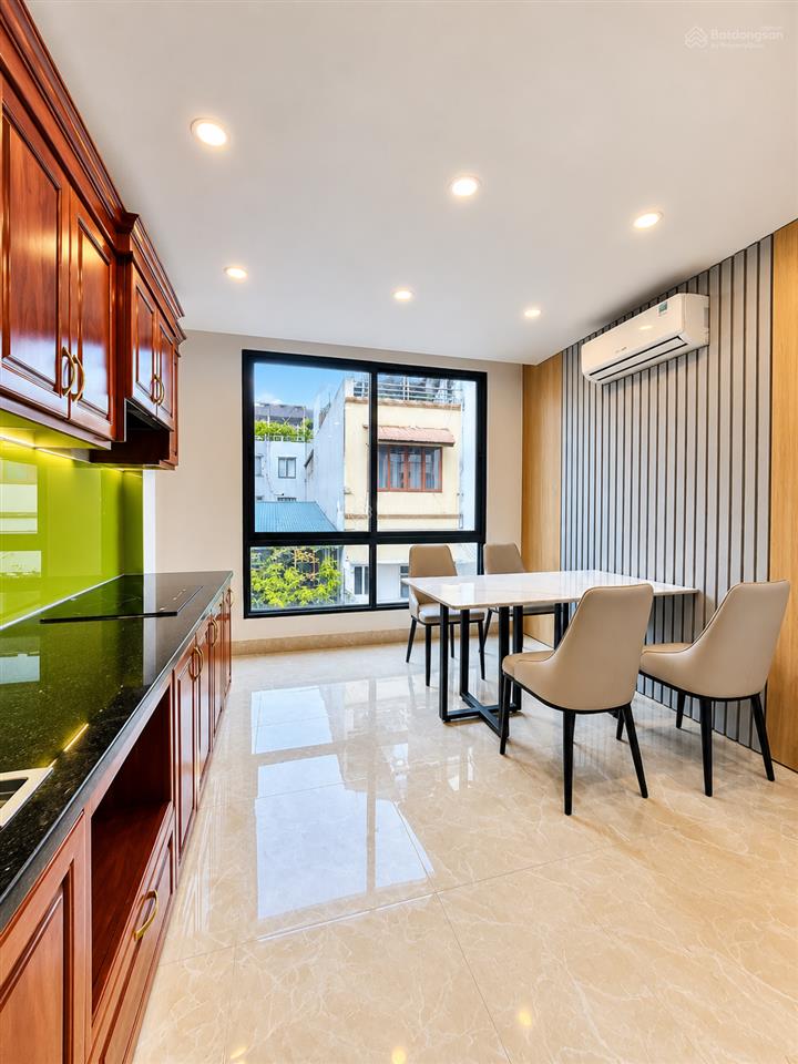 Bán nhà tựu liệt 41m2, 4 tầng, lô góc mặt tiền 6m, ngõ thông ô tô tránh, giá 8.1 tỷ