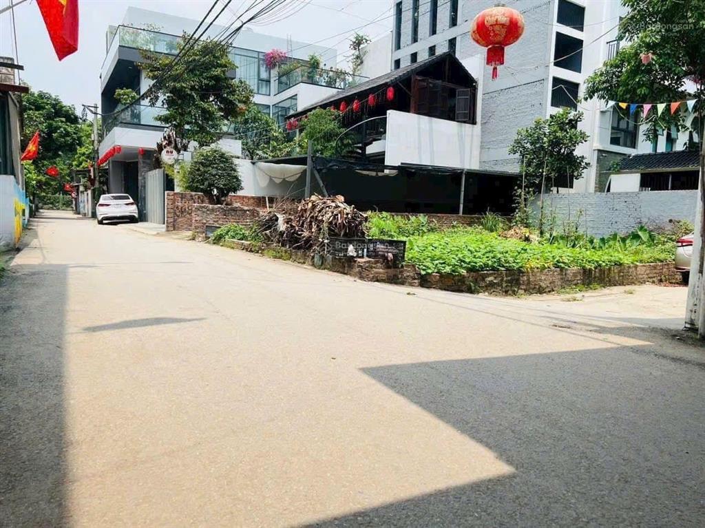 Bán đất tại quyết tiến, an khánh, hà nội. cách đại lộ thăng long 30m kinh doanh sầm uất ngày đêm