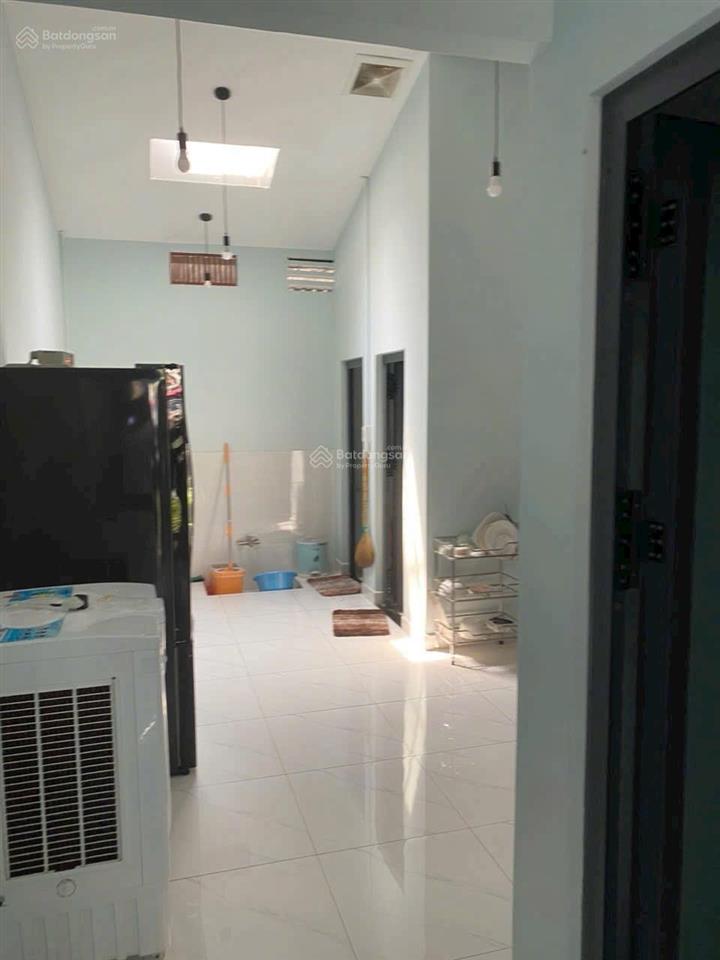 Chính chủ cần bán nhà cấp bốn mặt tiền đường phú lợi , p phú lợi tp hcm